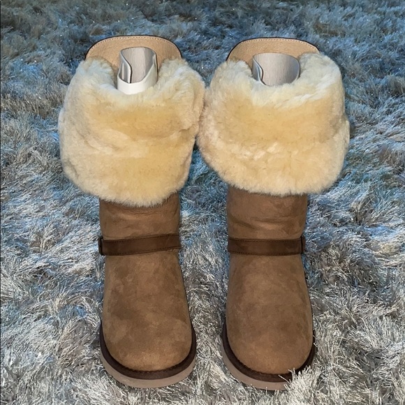 UGG CIERA BOOTS - Picture 4 of 7